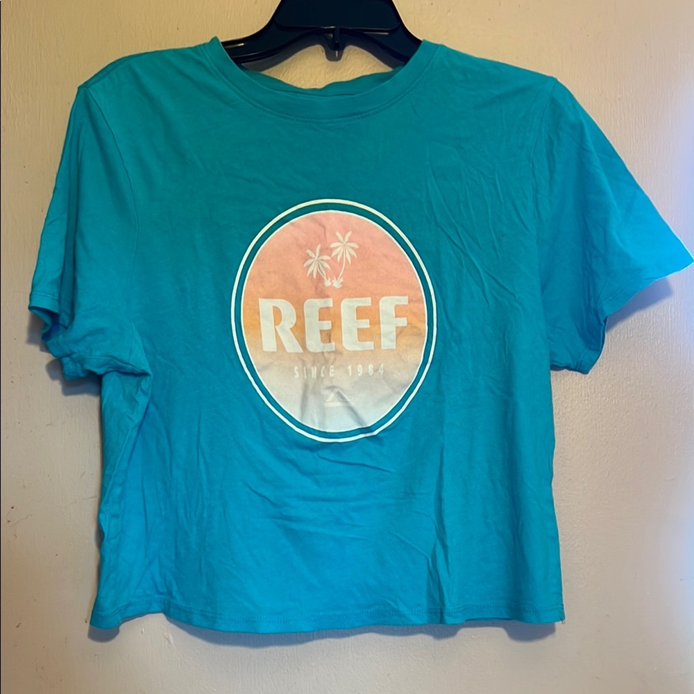 Reef Blue Graphic Crop T-Shirt
